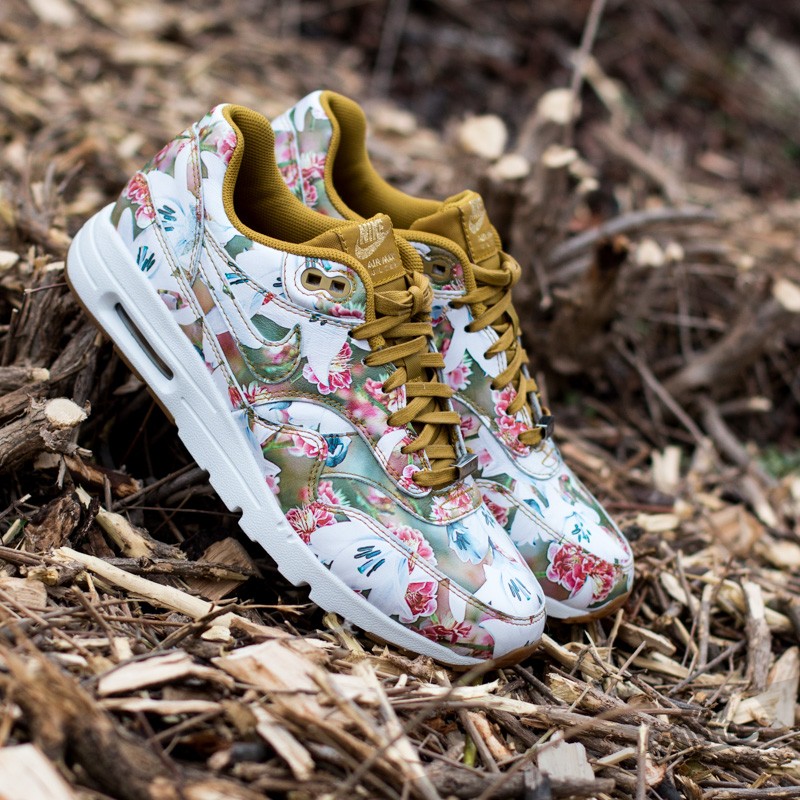 Nike air max 1 ultra lotc milan clearance