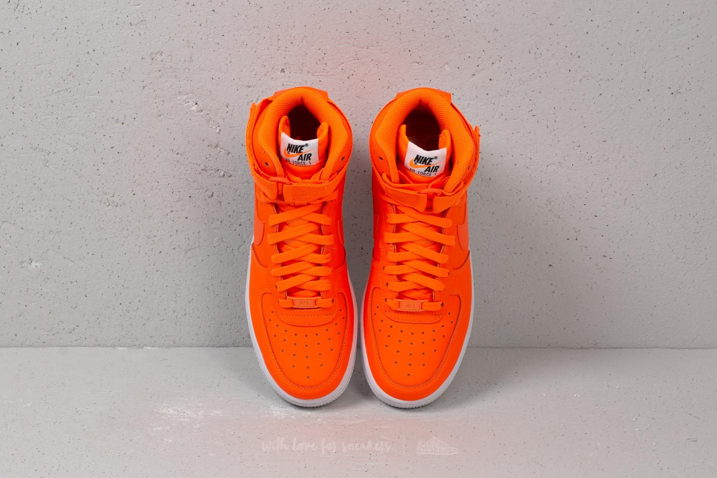 Nike air force 1 high lx leather orange hotsell