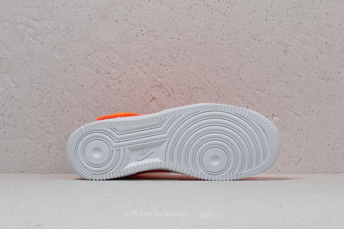 Dámske topánky a tenisky Nike Wmns Air Force 1 Hi LX Leather Total Orange/ Total Orange