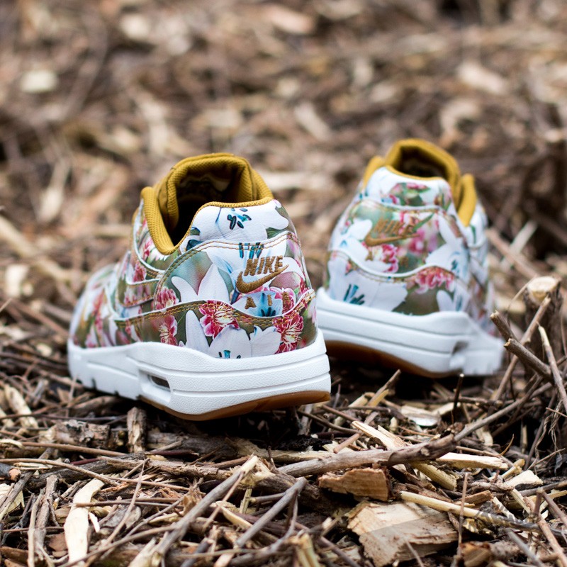 Women's shoes Nike WMNS Air Max 1 Ultra LOTC QS Milan