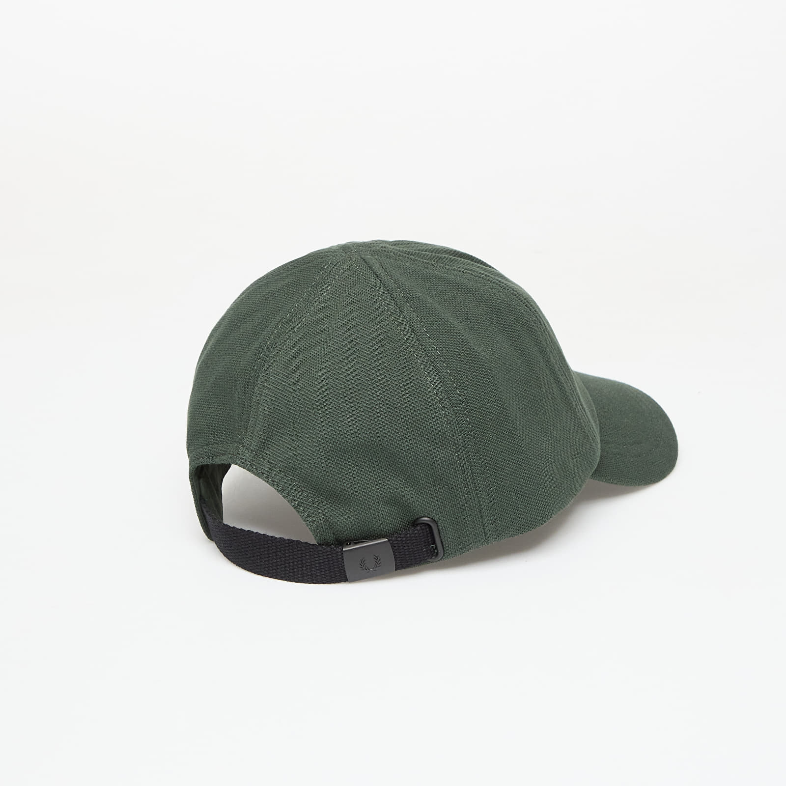 Caps for menn FRED PERRY Pique Classic Cap Court Green/ Navy