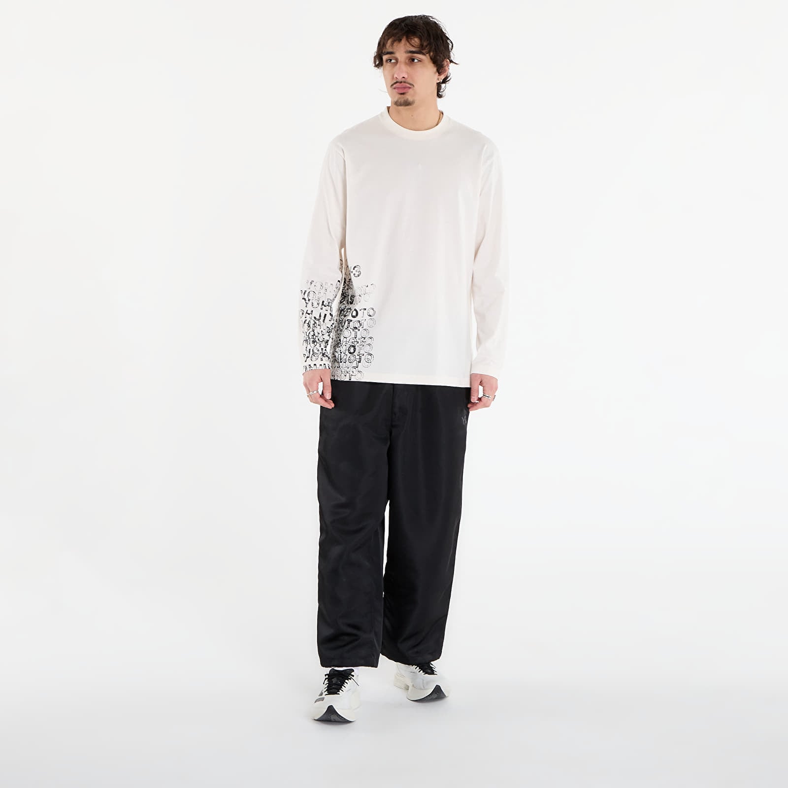 T-shirts Y-3 Gfx Long Sleeve T-Shirt Chalk White