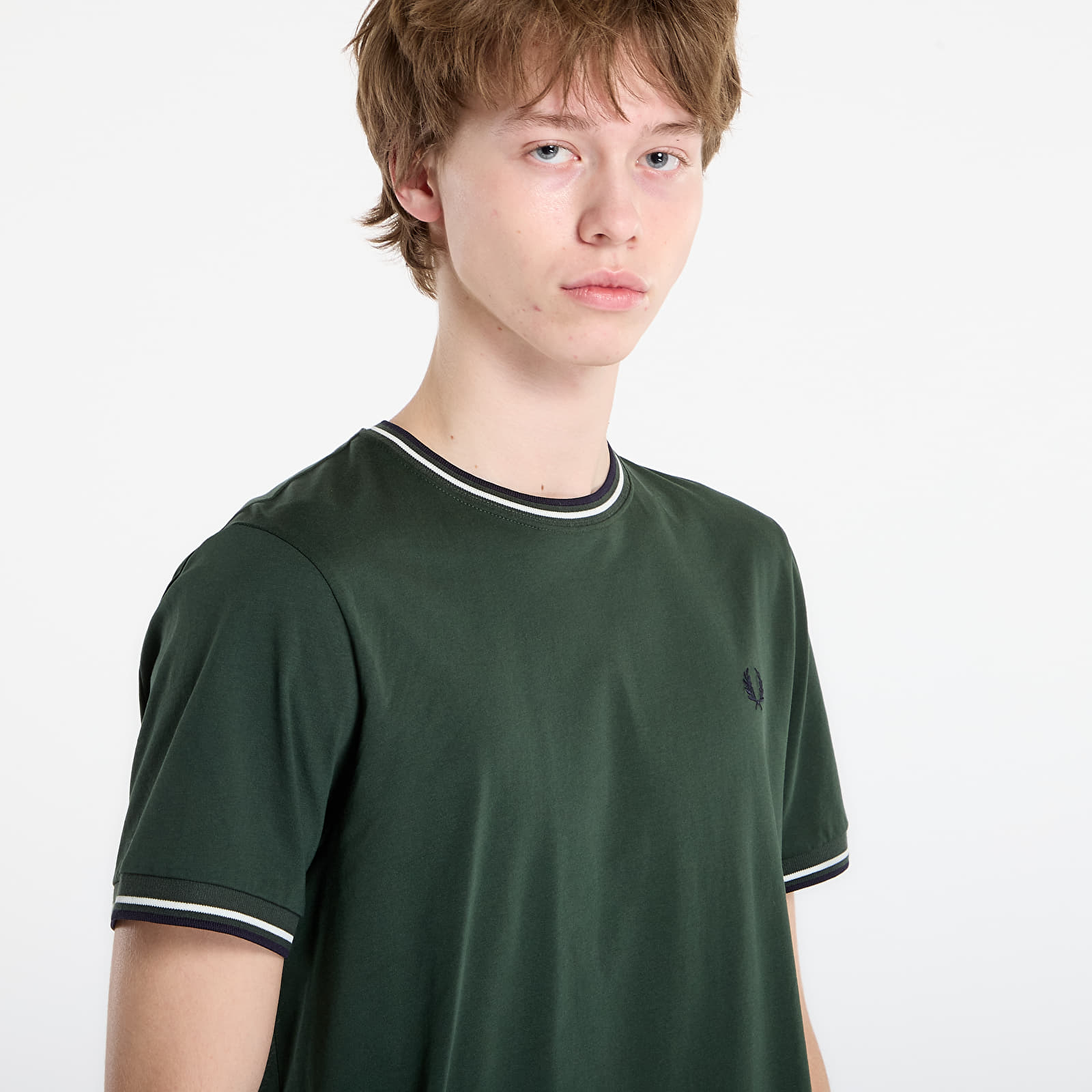 T-shirts FRED PERRY Twin Tipped T-Shirt Court Green/ Snow White/ Navy