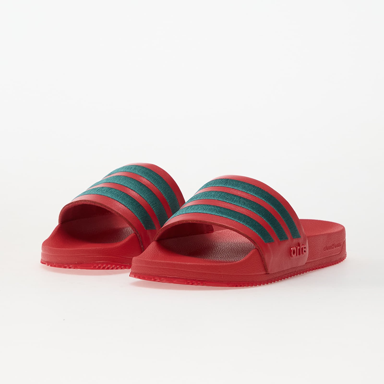 Vīriešu apavi adidas x Arte Antwerp Adilette Slides Better Scarlet/ Collegiate Green/ Better Scarlet