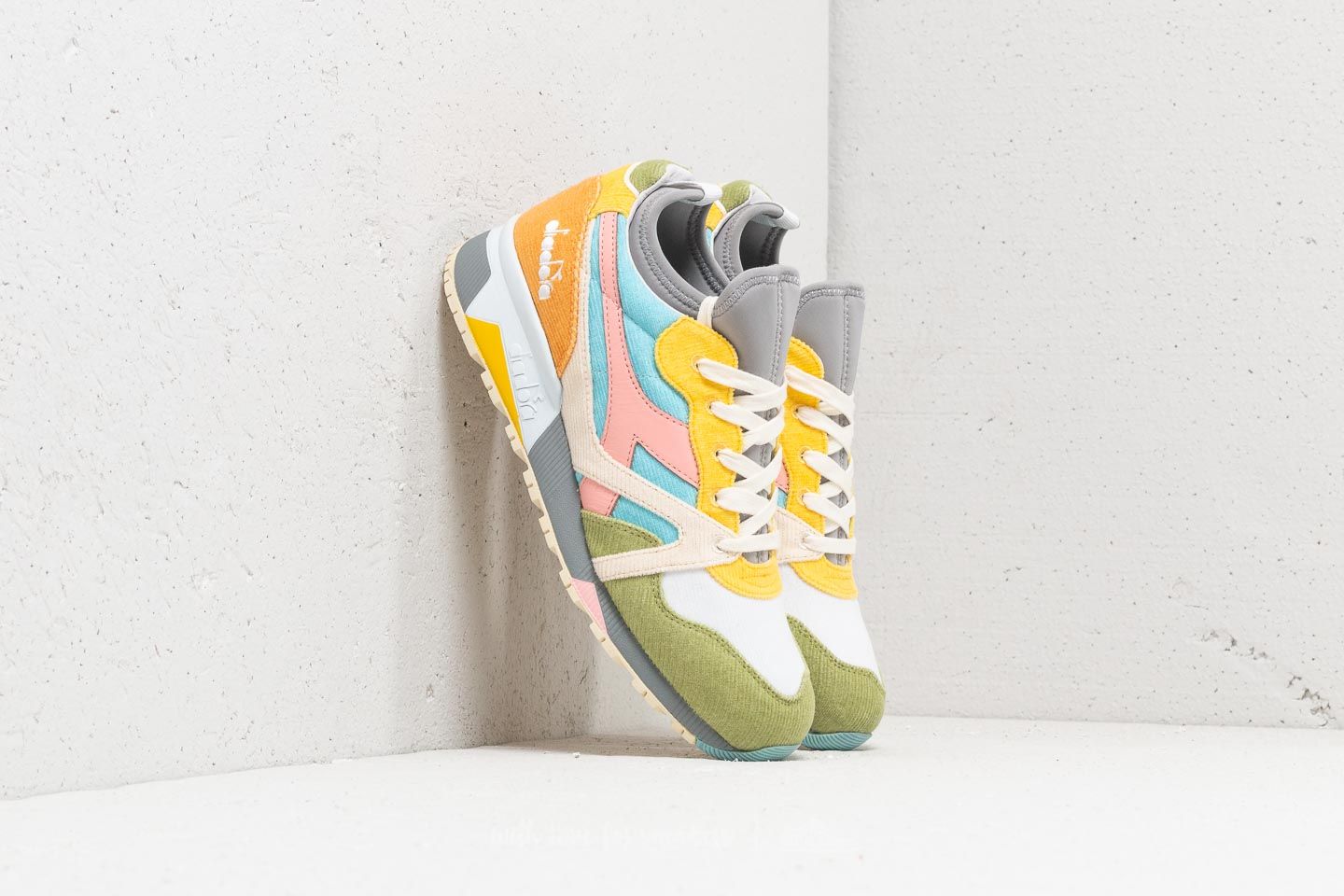 Men s shoes Diadora x LC23 N9000 Socks Saturno Wild Dove Footshop
