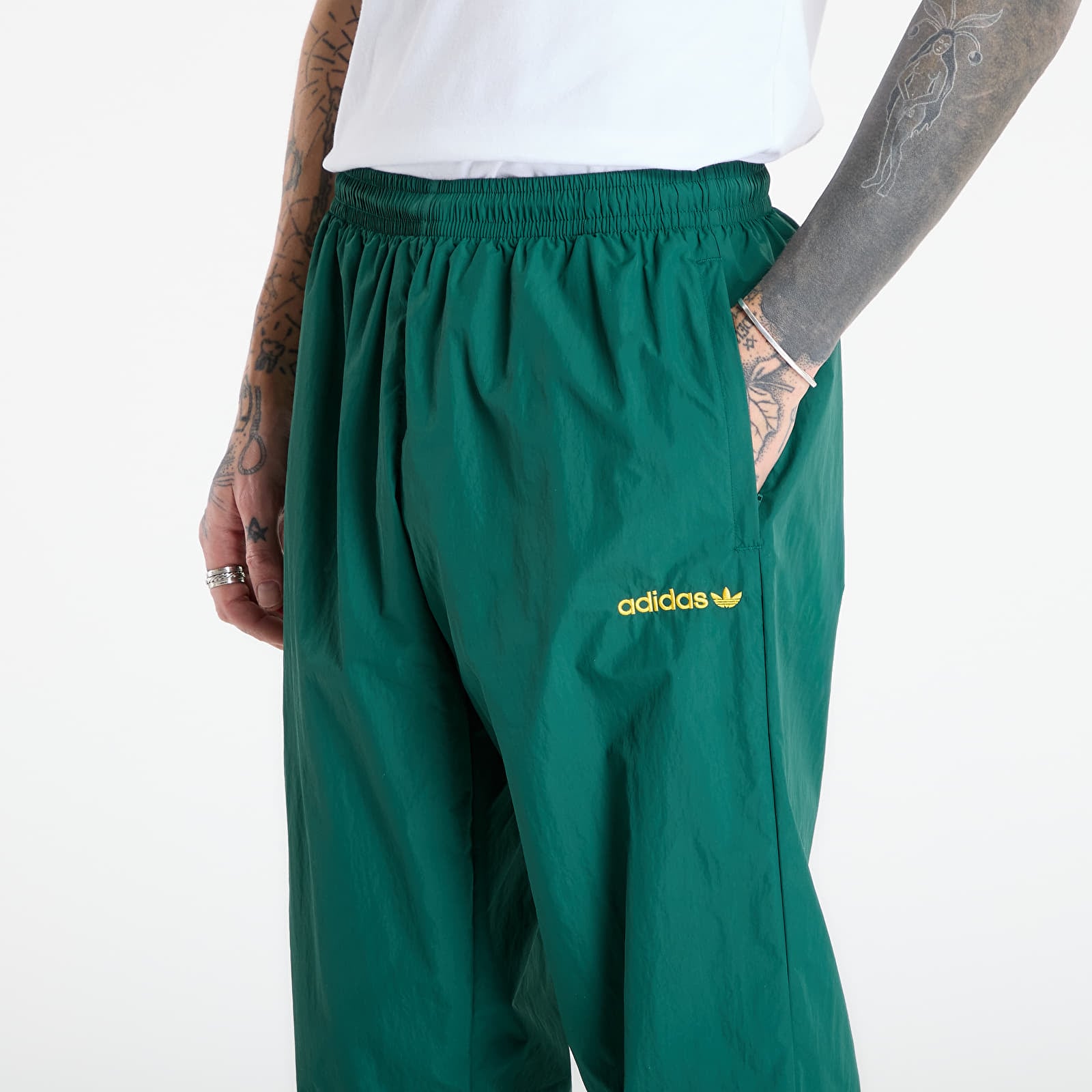 Joggerpüksid adidas Santiago Track Pants Collegiate Green