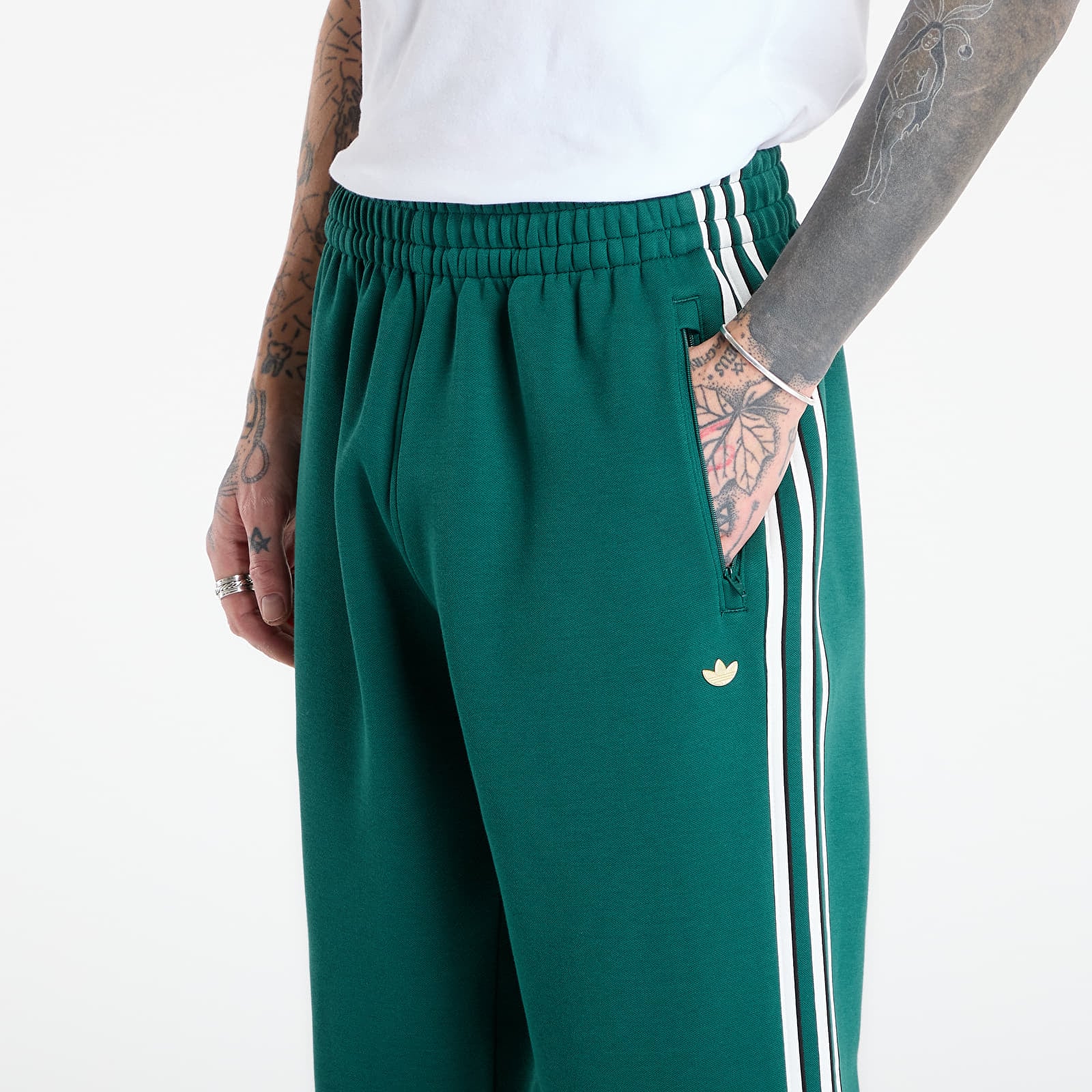 Joggerpüksid adidas Classic Track Pants Collegiate Green