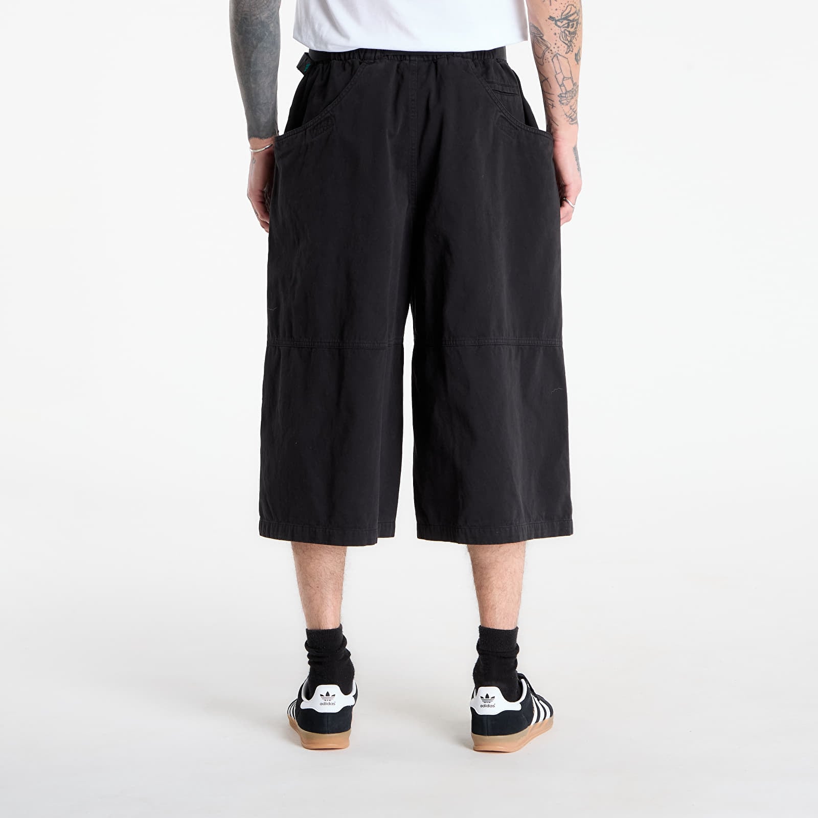 Šorti adidas Eqt short Black