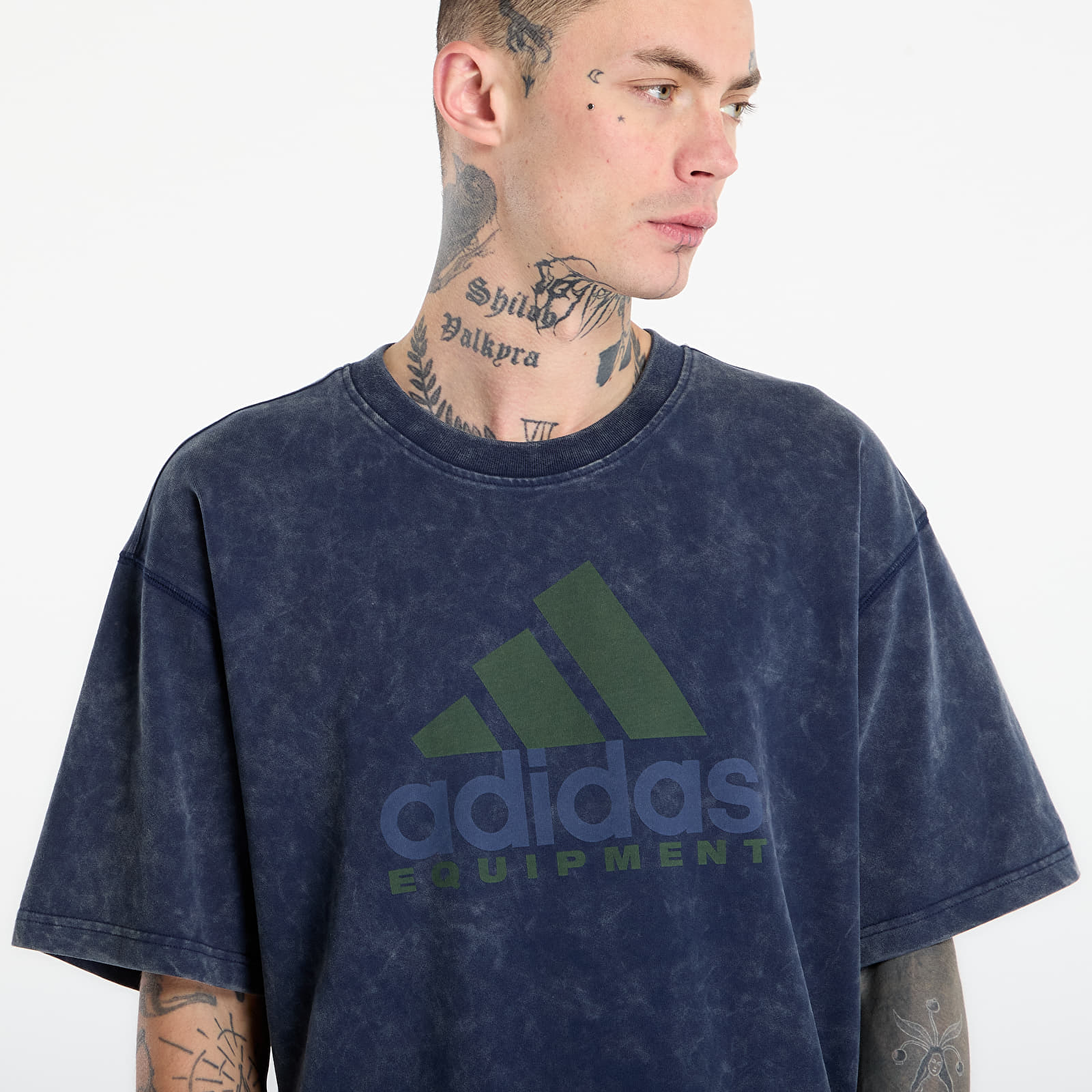 Majice T-shirt adidas Eqt Tee Night Indigo