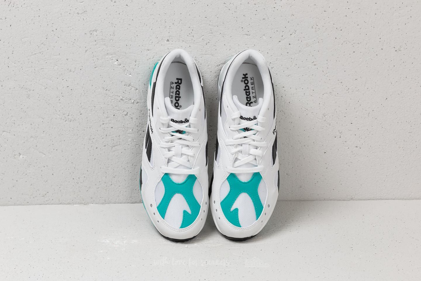 Reebok aztrek og white solid teal black top