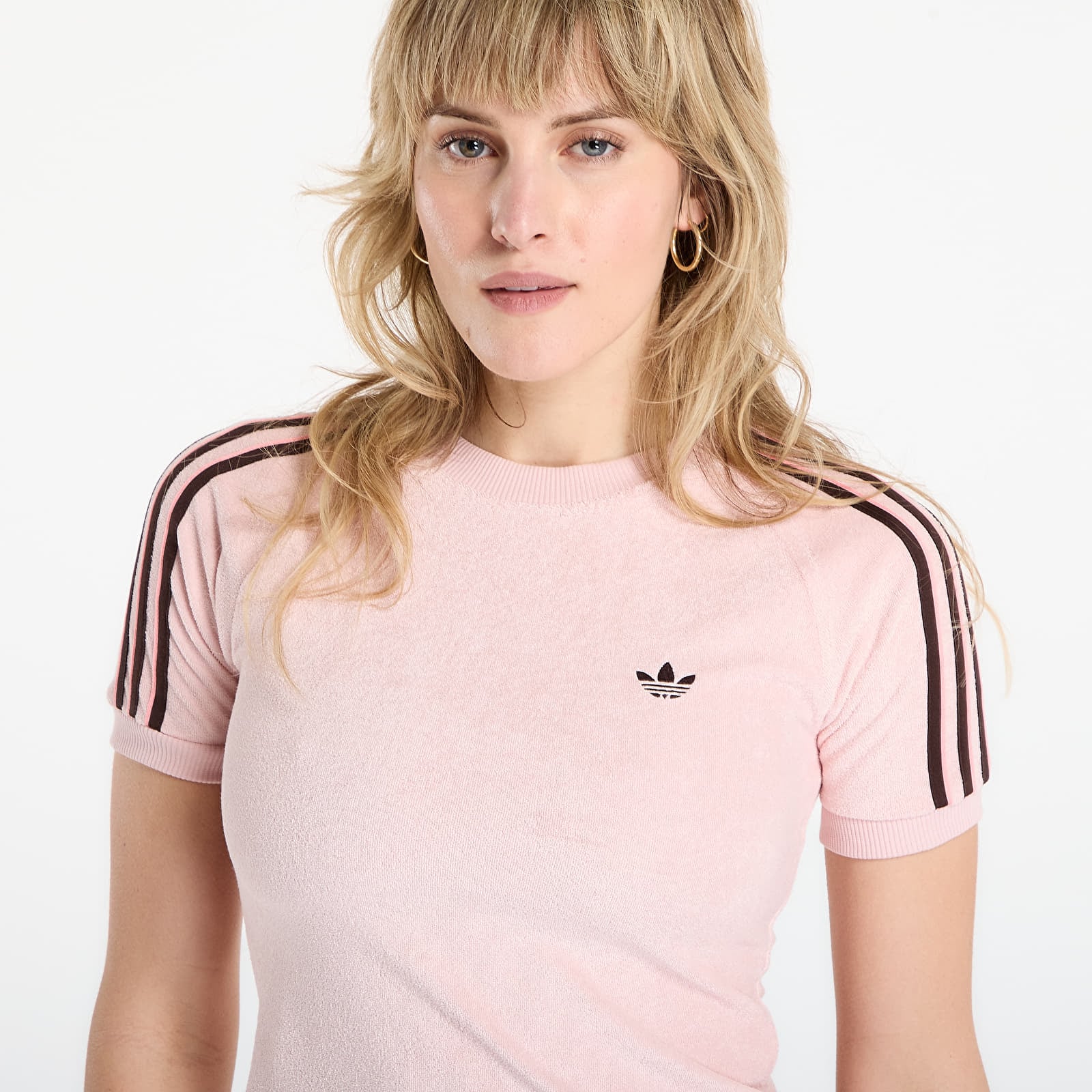 Majice T-shirt adidas Tt Cali Tee Sanpin
