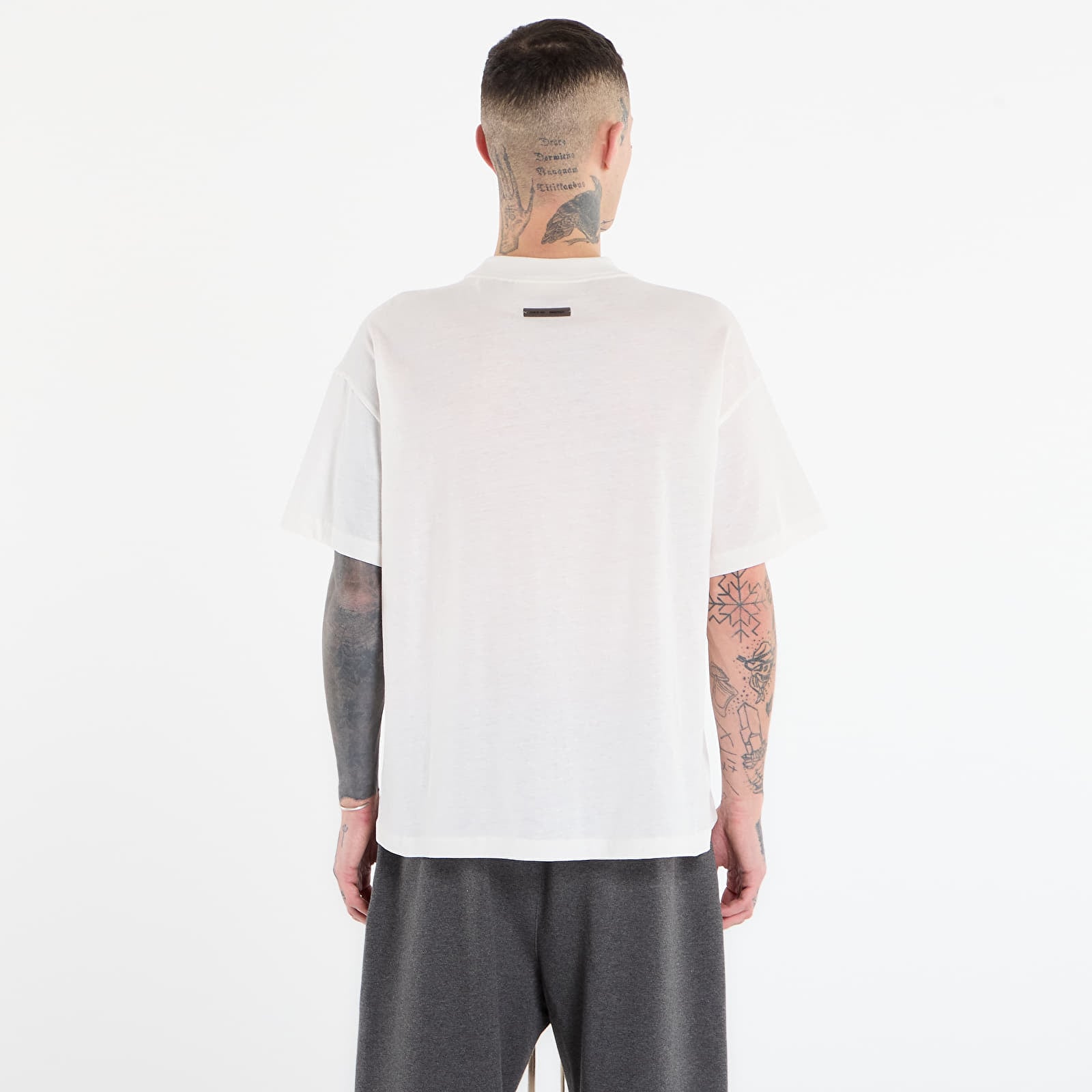 T-shirts Fear of God Essentials Essential Tee Ivory