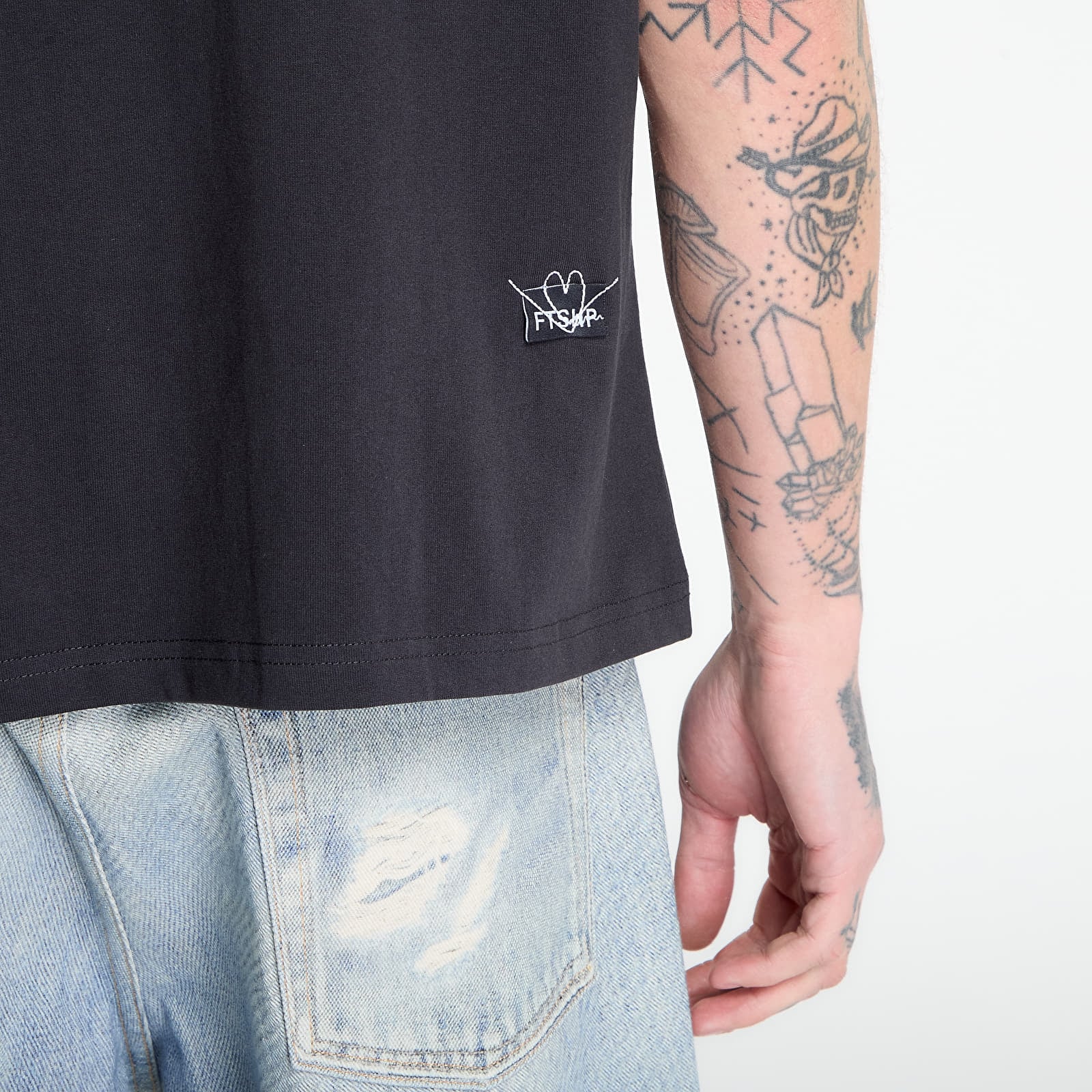 Majice T-shirt FTSHP Walking Art II. T-Shirt UNISEX Dark Grey