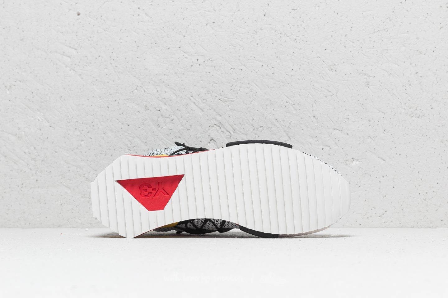 Încălțăminte și sneakerși pentru bărbați Y-3 Harigane White/ Black/ Lusred