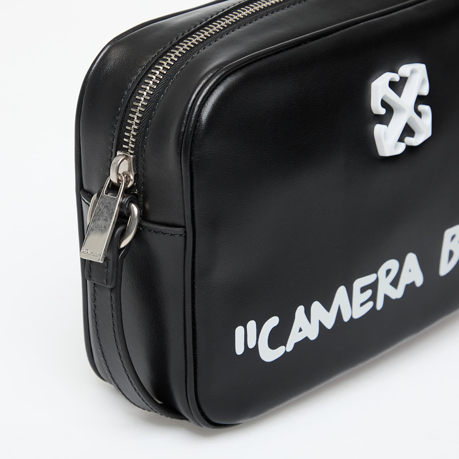 Crossbody kotid Off-White Jitney Camera Bag Quote M Black/ White