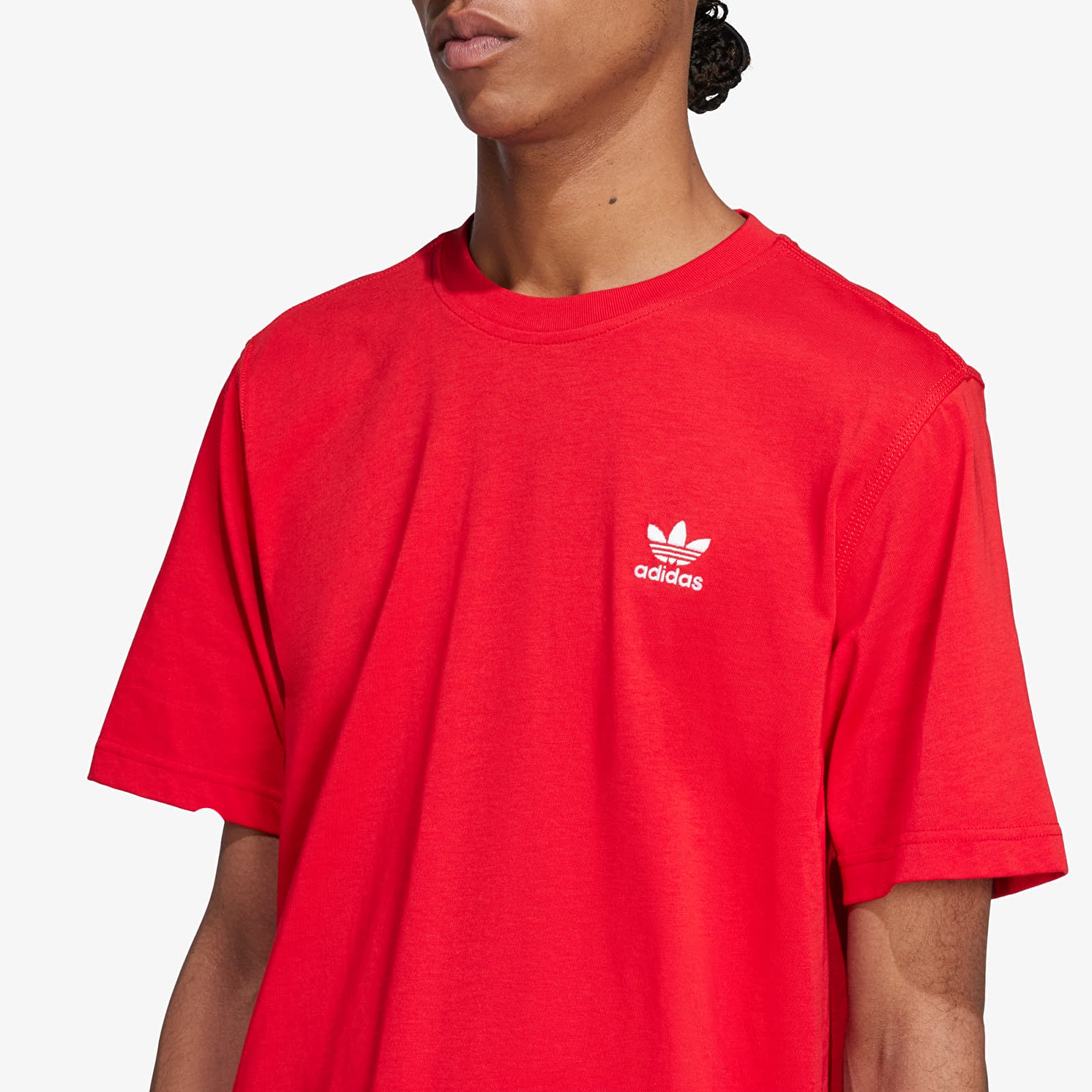 Männer T-Shirts adidas Trefoil Essentials Tee Better Scarlet
