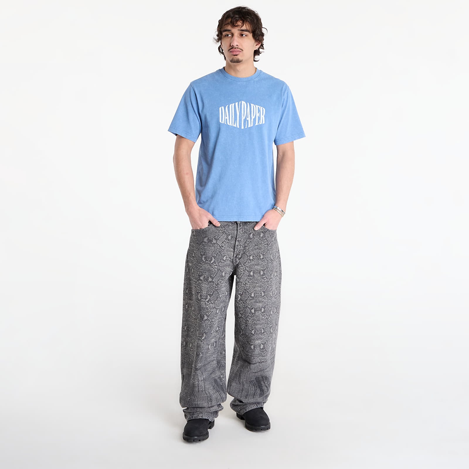 T-skjorter Daily Paper Vintage Ss Tee Quiet Harbor