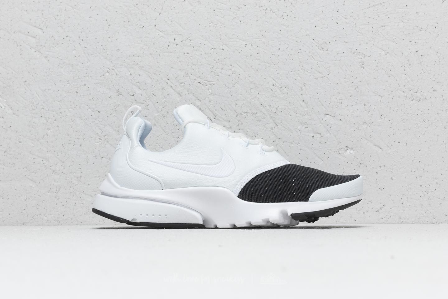 Women s shoes Nike Wmns Presto Fly Premium White White Metallic Silver Footshop
