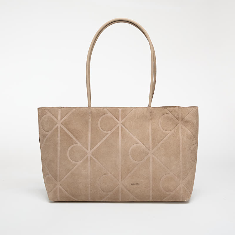 Kabelka Calvin Klein Emblem Aop Embossed Suede Tote Beige