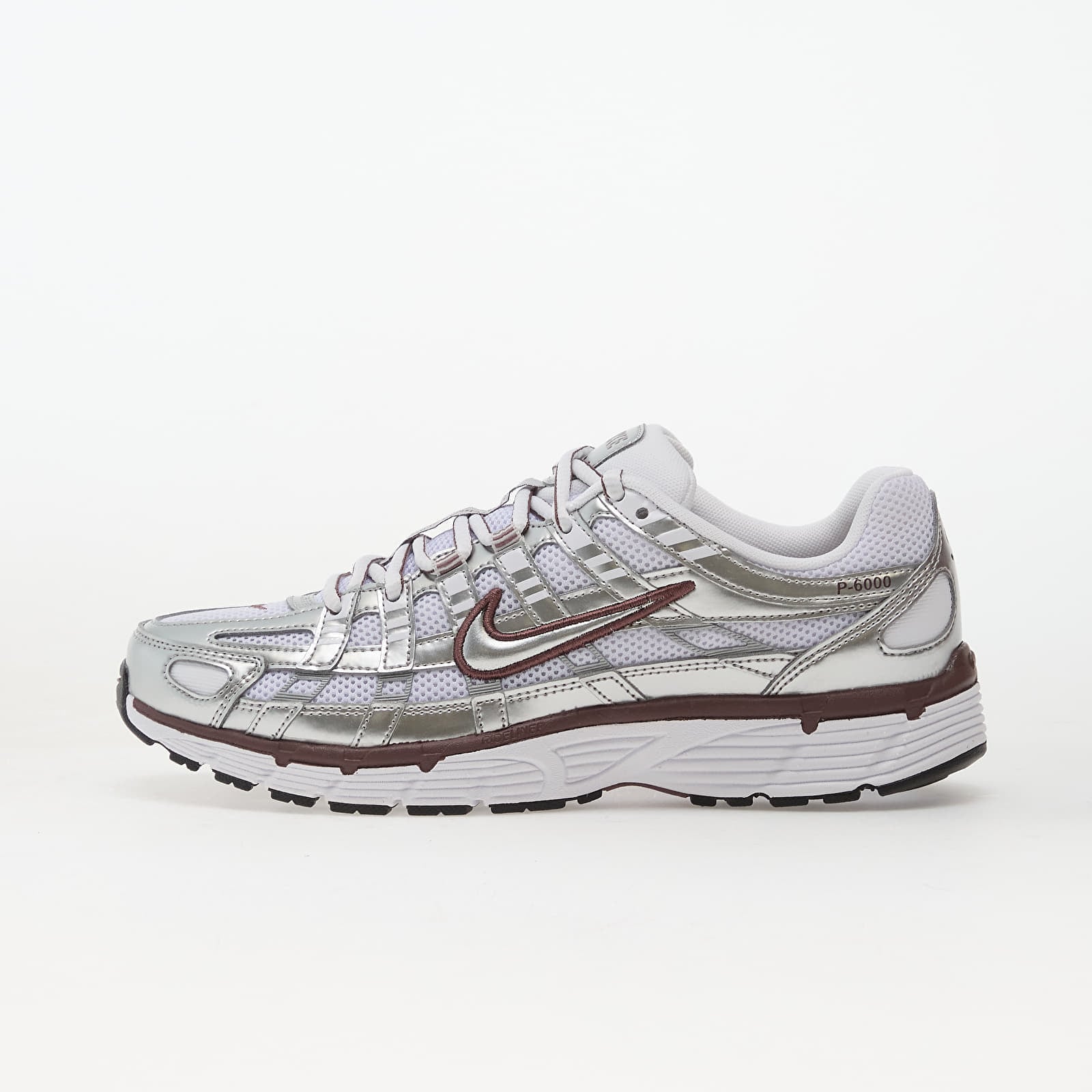 Sneakers Nike W P-6000 White/ Tattoo-Metallic Silver-Black EUR 44
