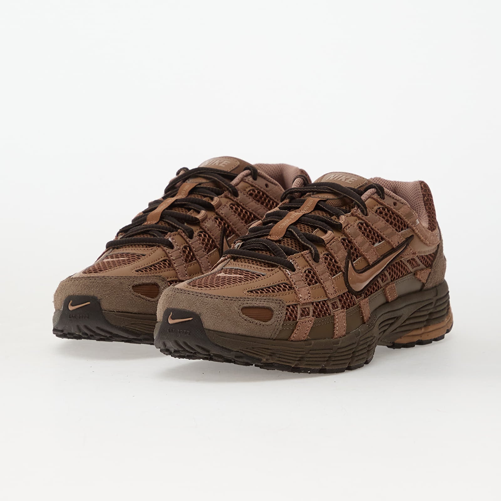 Herenschoenen Nike P-6000 Suede Cacao Wow/ Archaeo Brown-Baroque Brown