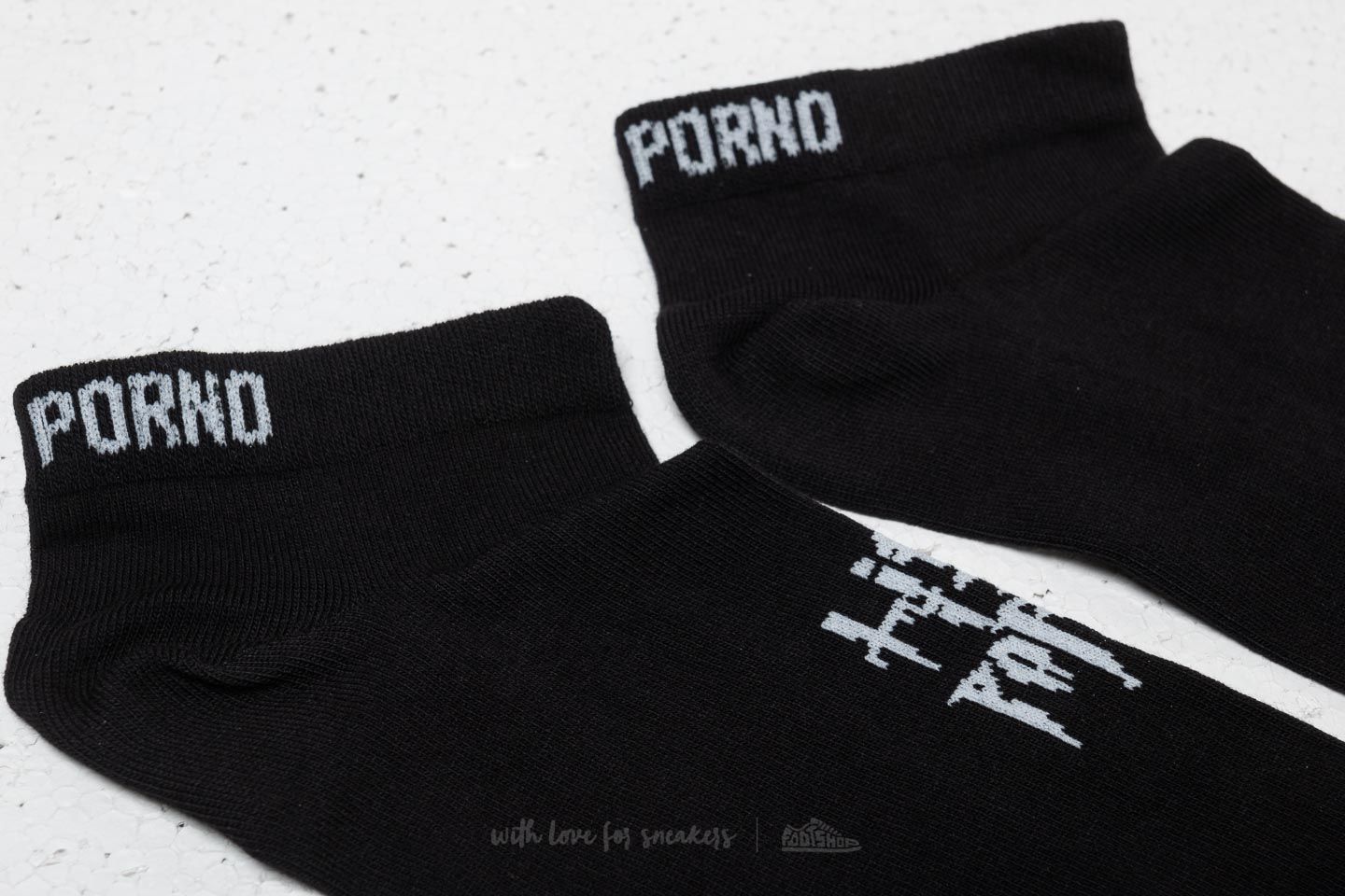 Skarpetki Life Is Porno Short Socks Black