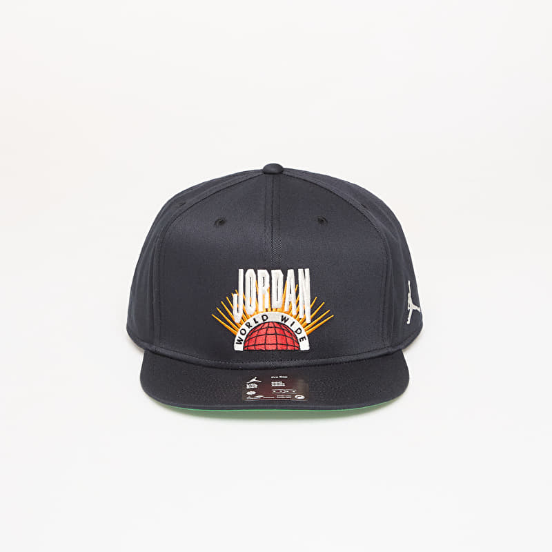 Кепка Jordan Essentials Pro Structured Flat Bill Hat Black/ Kelly Green/ Sail