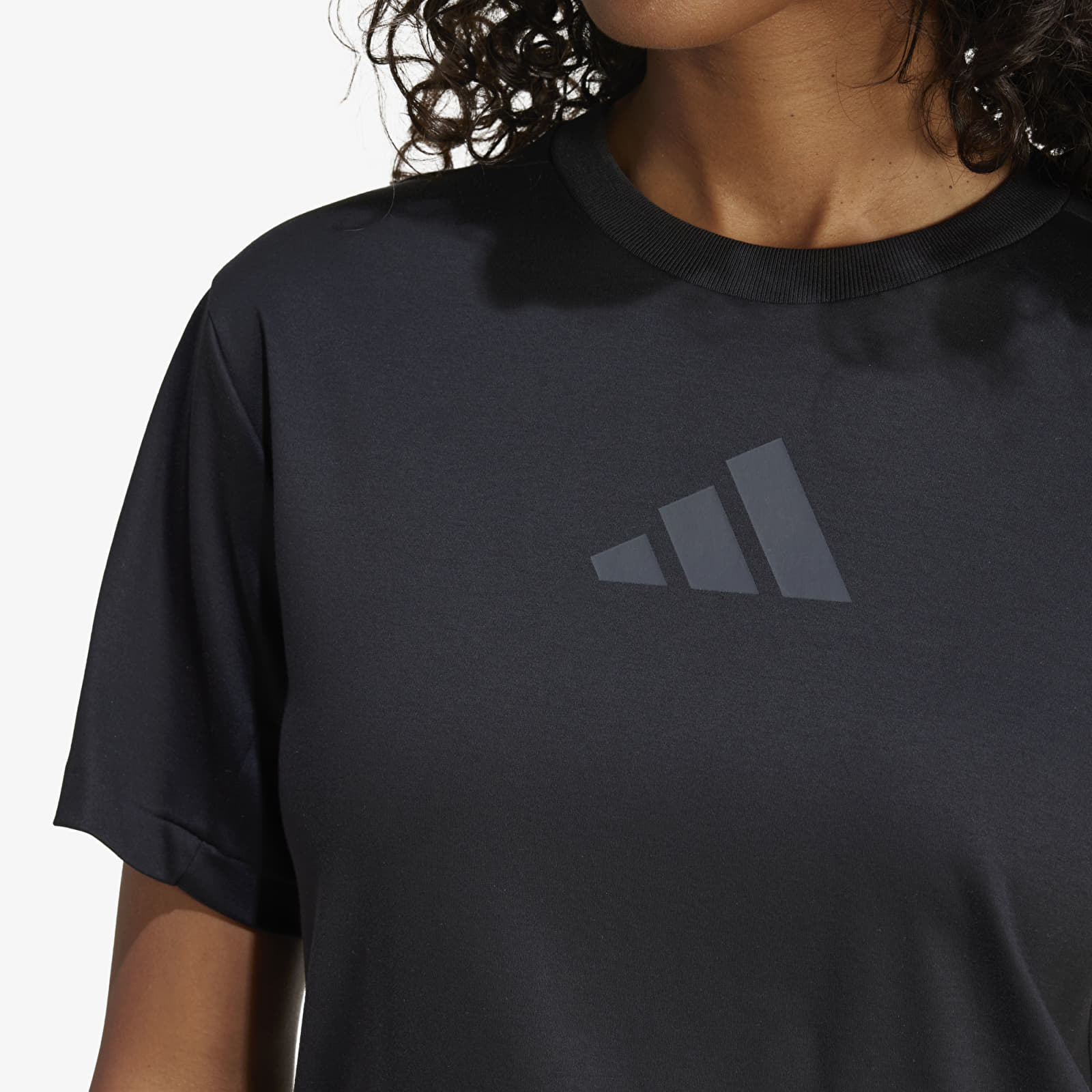 Dames T-shirts adidas W Z.N.E. Tee Black