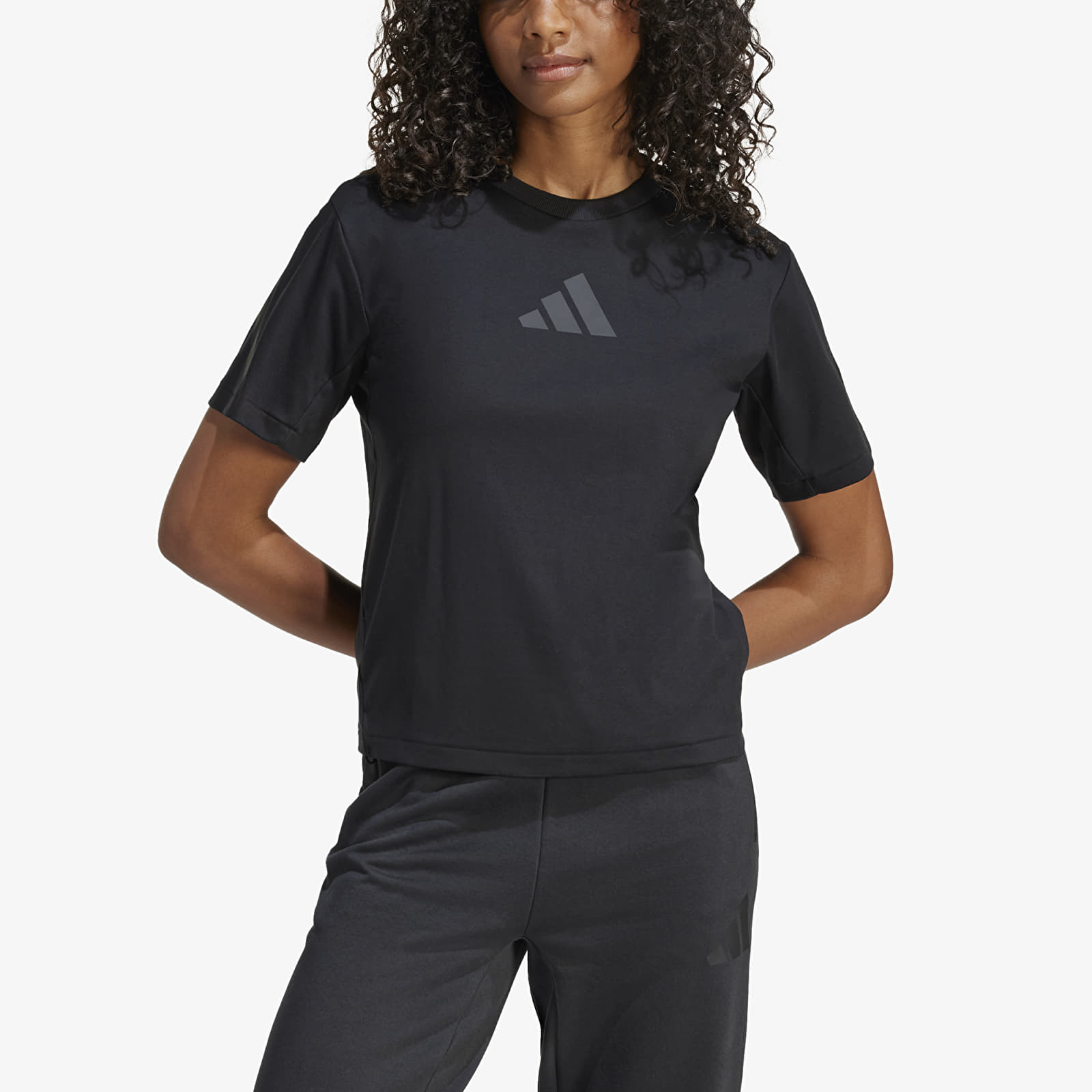Dames T-shirts adidas W Z.N.E. Tee Black