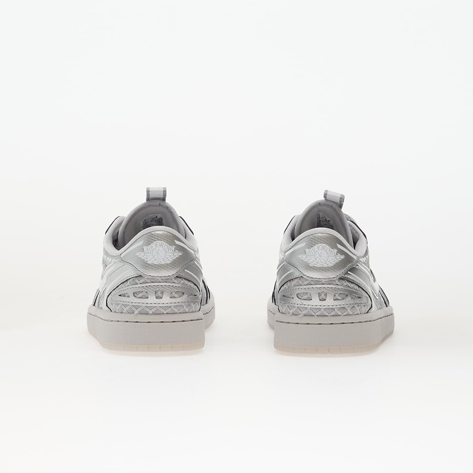 Sapatos de mulher Air Jordan W 1 Low Method Of Make Neutral Grey/ Metallic Silver-White