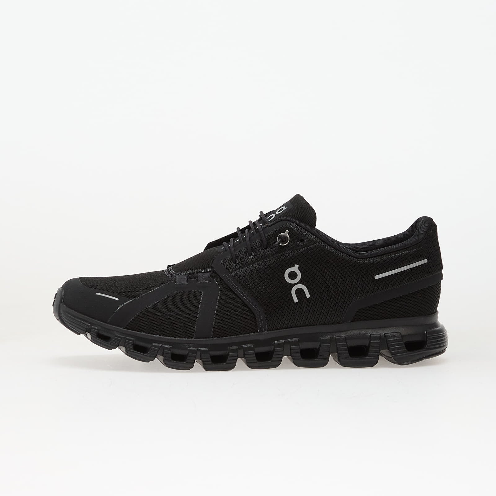 Levně Tenisky On M Cloud 6 Wide Black/ Black