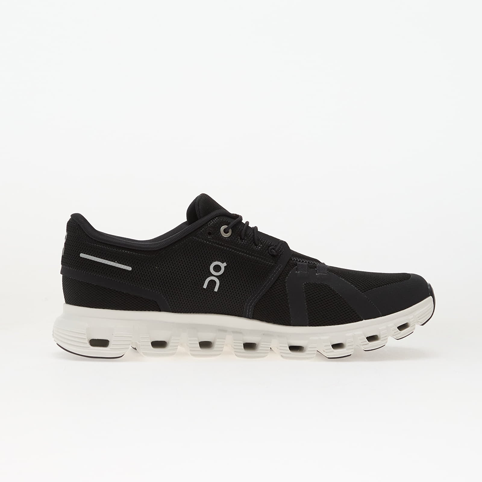 Men's shoes On M Cloud 6 Wide Black/ White