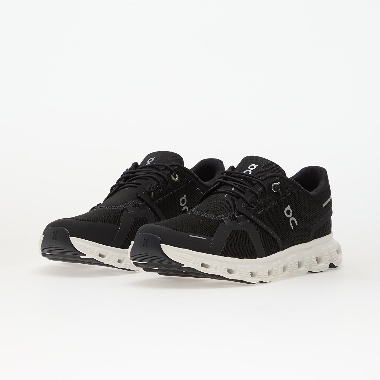 Men's shoes On M Cloud 6 Wide Black/ White