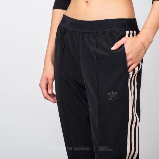 Adidas aa42 store