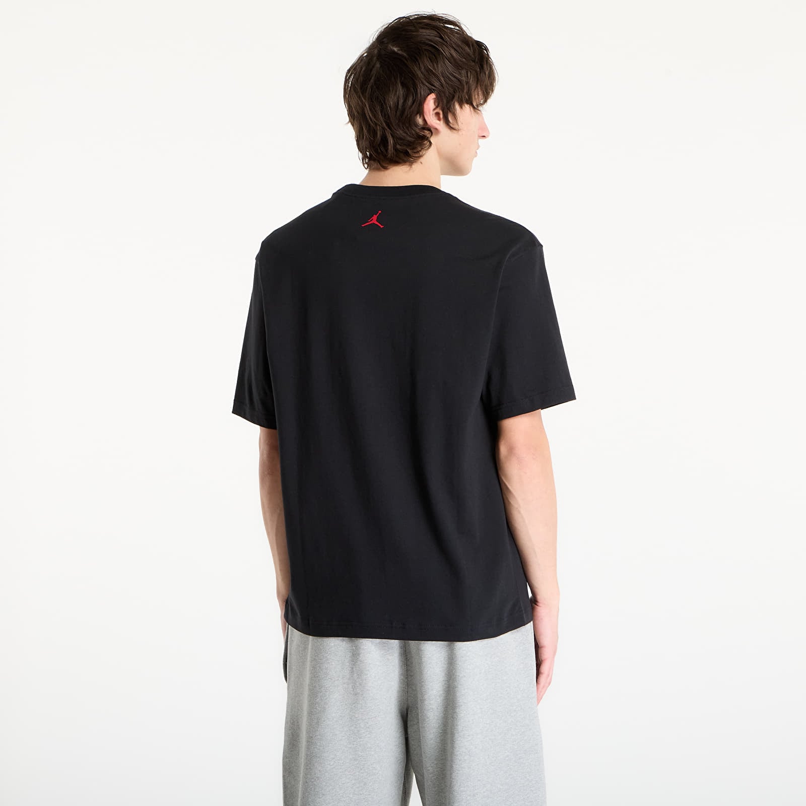 Тениски Jordan Men's Embroidered T-Shirt Black/ Sail/ Sail