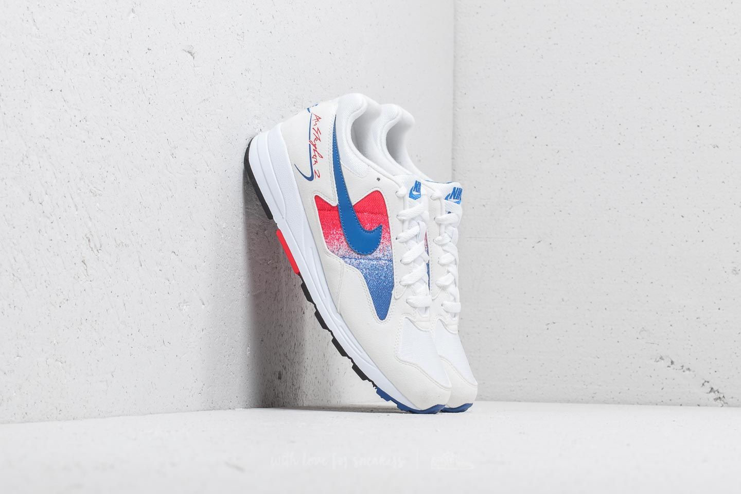 Nike air skylon ii white 2025