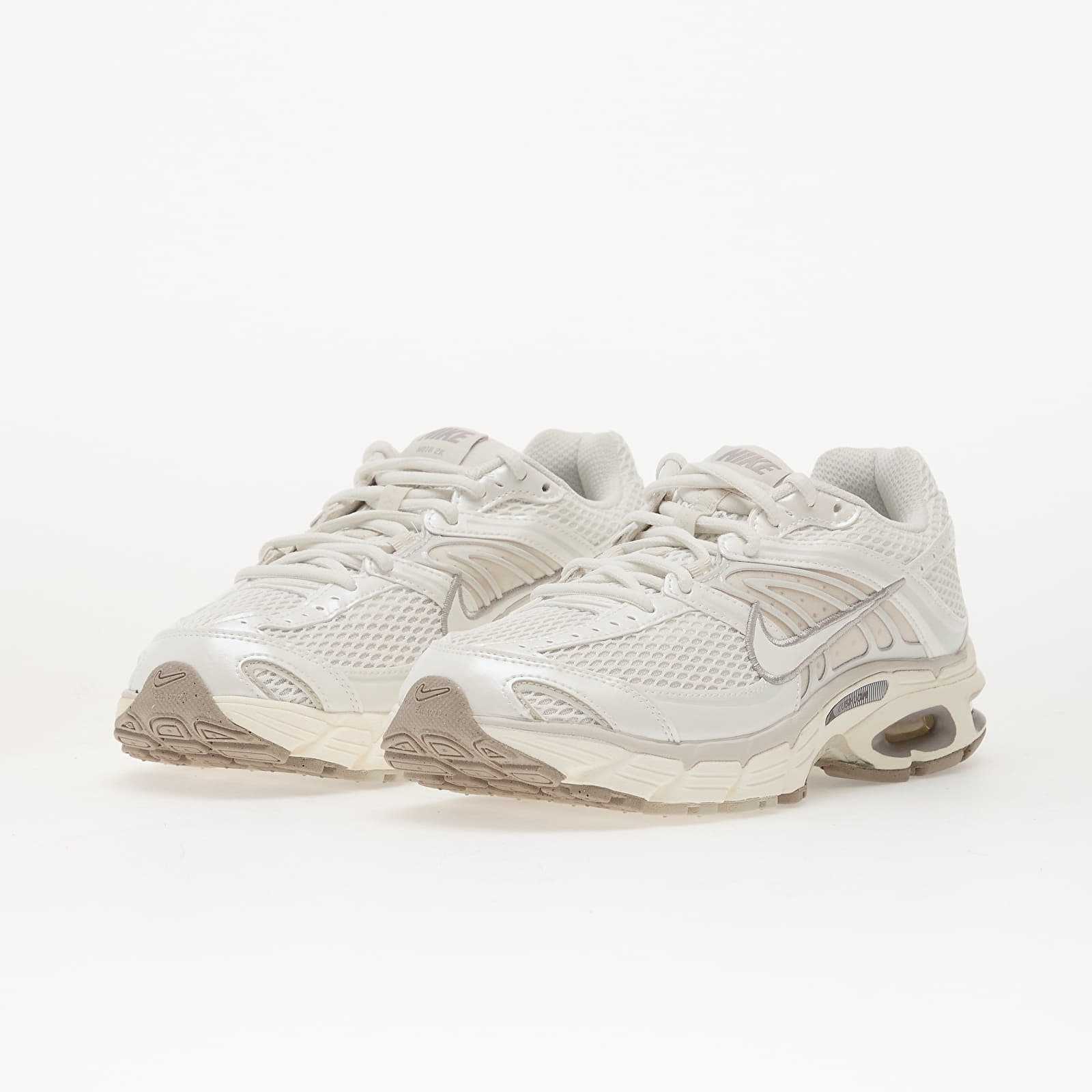 Dámské tenisky a boty Nike W Air Max Moto 2K Phantom/ Mtlc Summit Wht-Light Bone-Sail