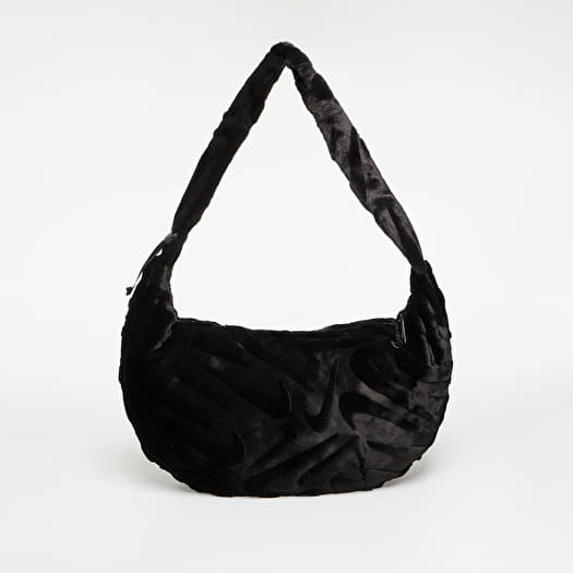 Τσάντα Nike Sportswear Faux Fur Slouchy Bag 19L Black/ Black