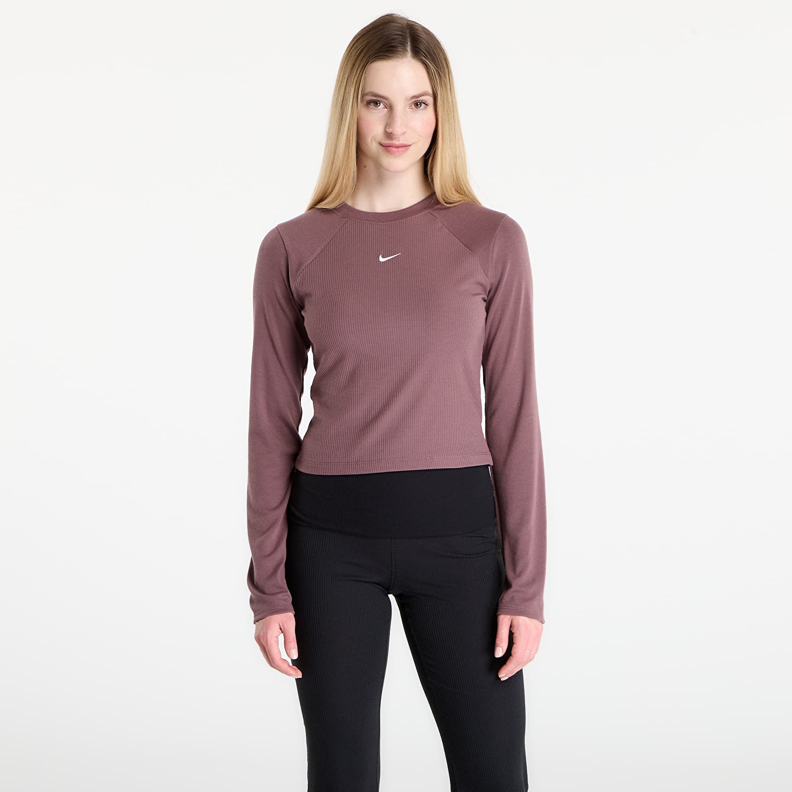Dámske tričká Nike Sportswear Chill Knit Women's Tight Long-Sleeve Ribbed Top Tattoo/ Sail