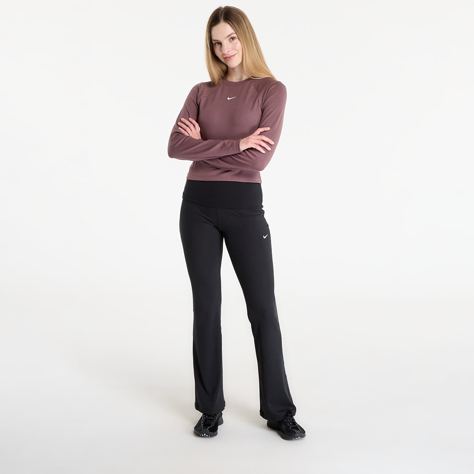 Dámske tričká Nike Sportswear Chill Knit Women's Tight Long-Sleeve Ribbed Top Tattoo/ Sail