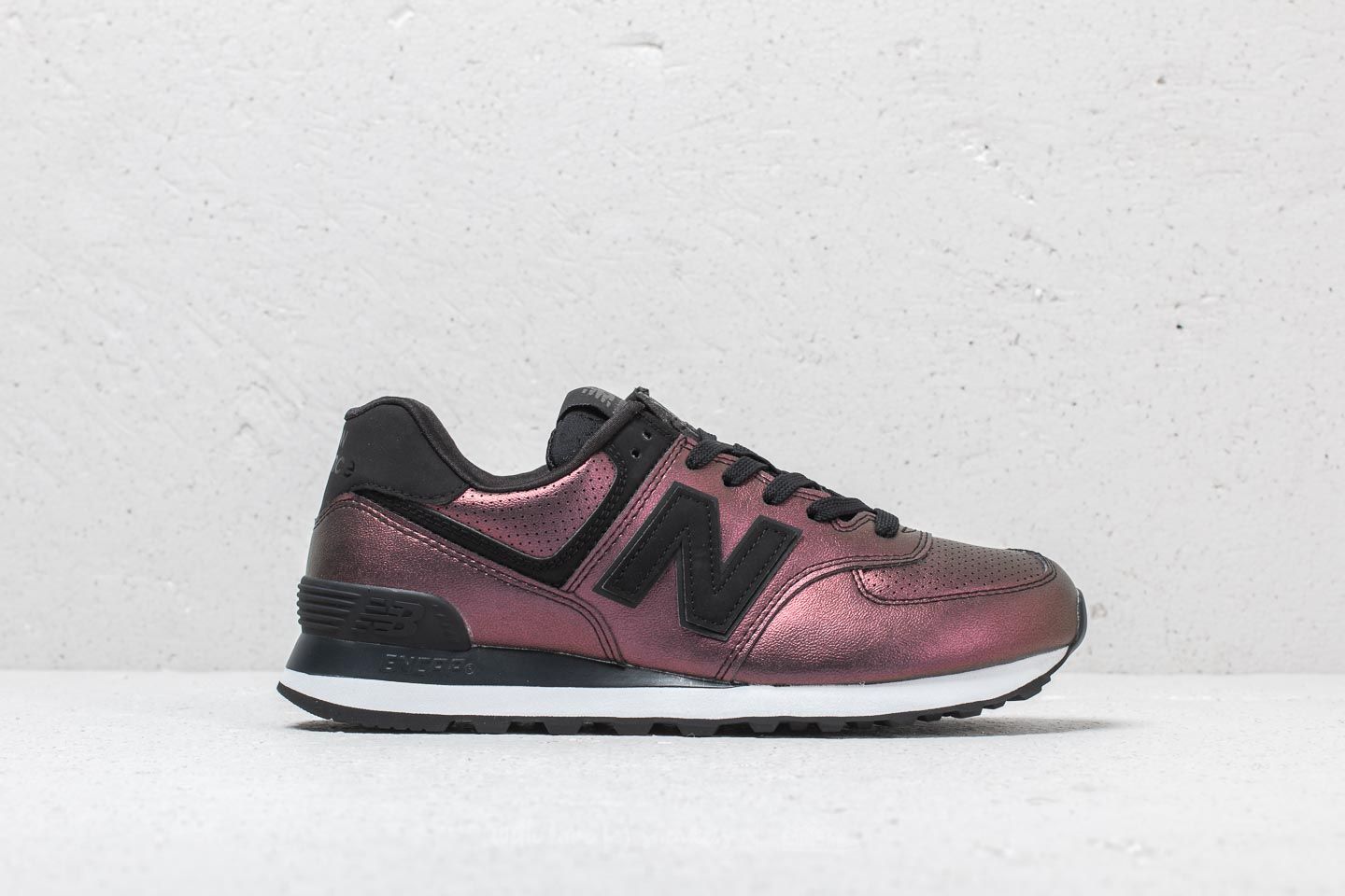 New balance 574 classic hot sale wl574ksb