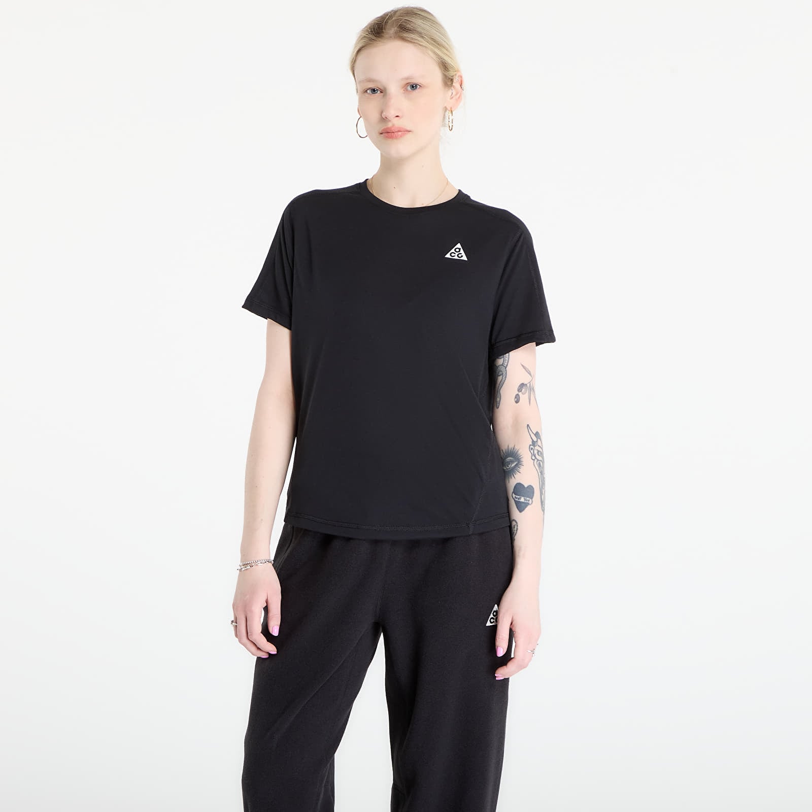 T-shirts Nike ACG Women's Dri-FIT Short-Sleeve Trail Running Top Black/ Summit White