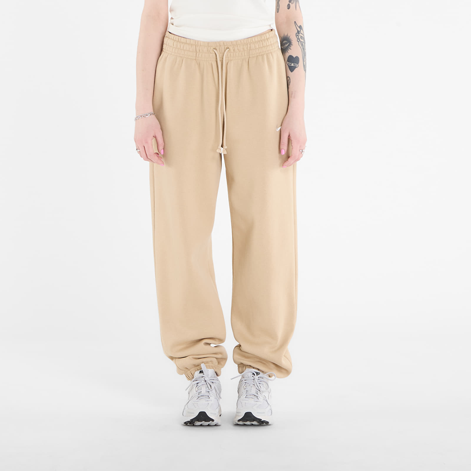 Pantaloni de trening Nike Sportswear Phoenix Fleece Womens High-Waisted Oversized Sweatpants Linen/ Sail M