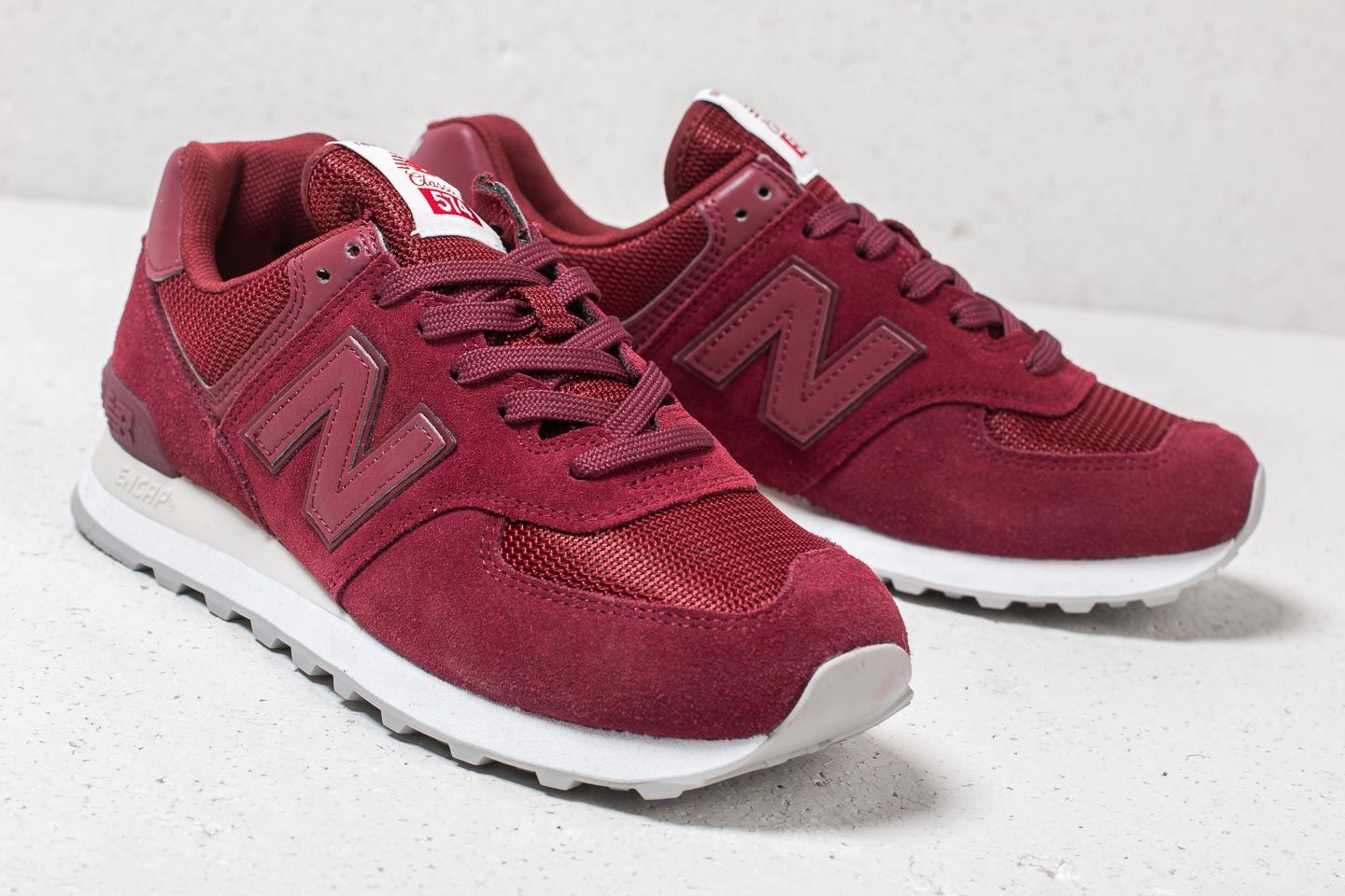 Maroon 574 new balance discount