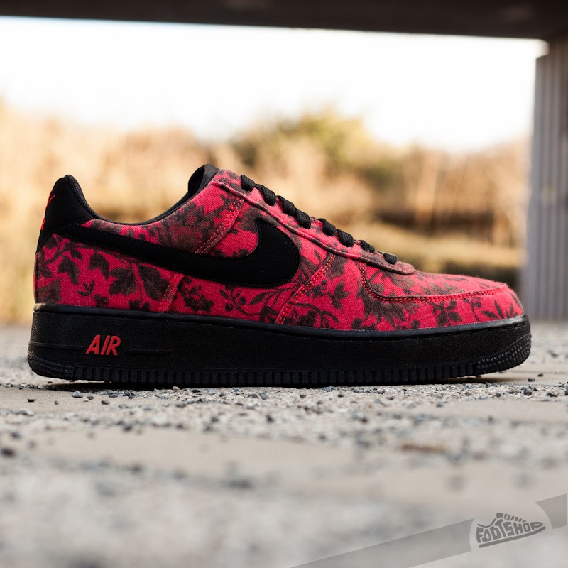 Herenschoenen Nike Air Force 1 Liberty QS Lt Crimson/Black