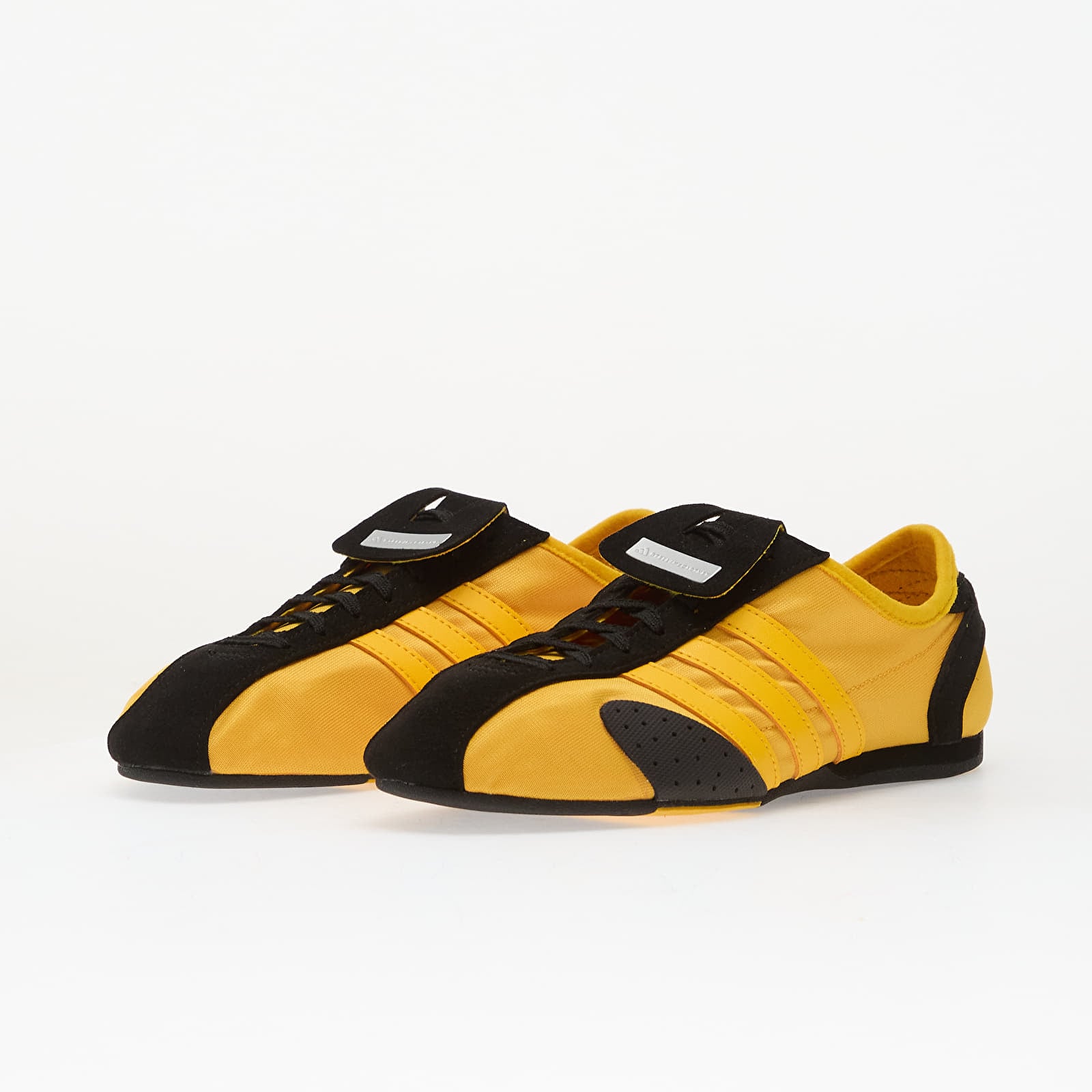 Жіноче взуття adidas x Stella McCartney Sportswear 76 Trainers Yellow/ Yellow/ Core Black