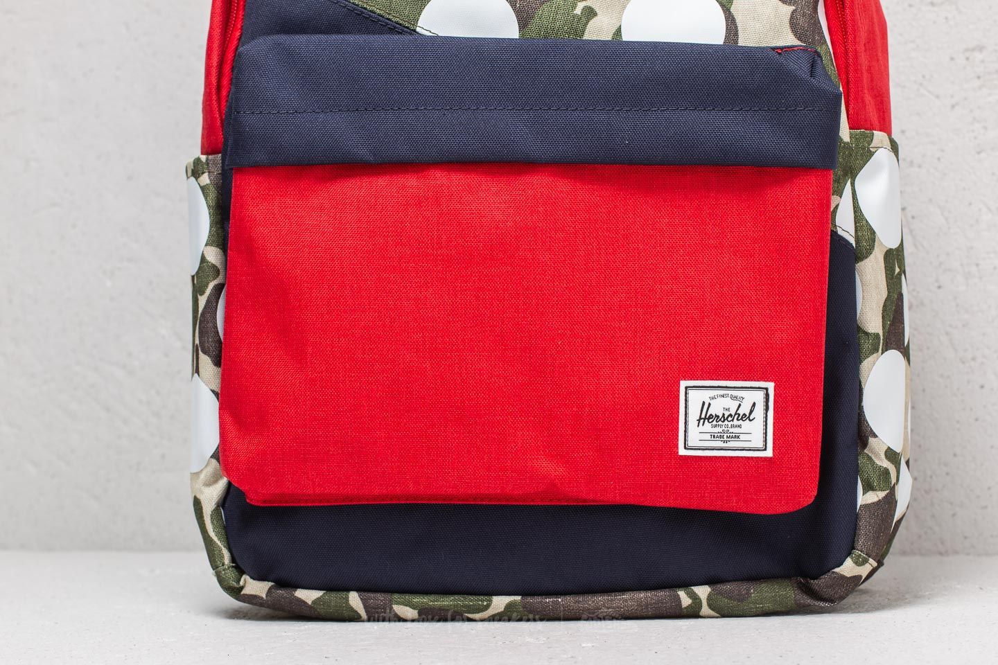 Herschel backpack 2025 camo blue red