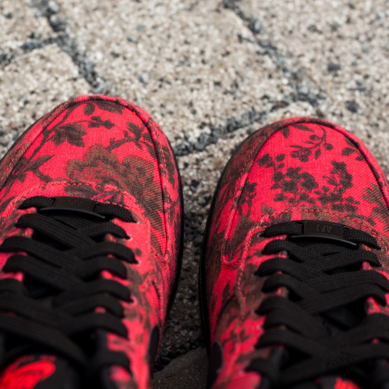 Herenschoenen Nike Air Force 1 Liberty QS Lt Crimson/Black