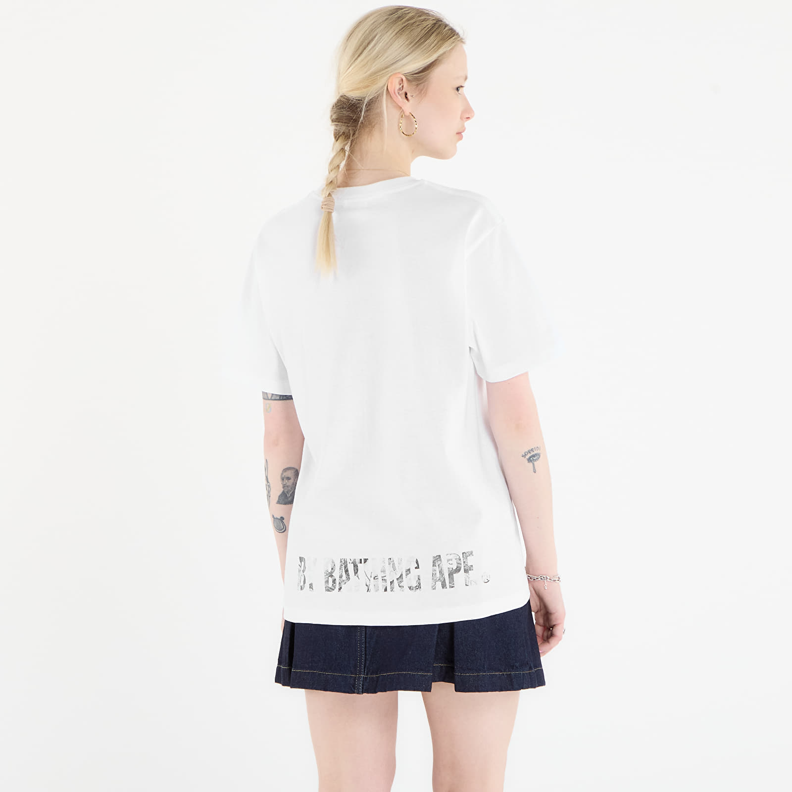 T-skjorter for menn A BATHING APE Tree Edge Camo Ape Face Tee UNISEX White