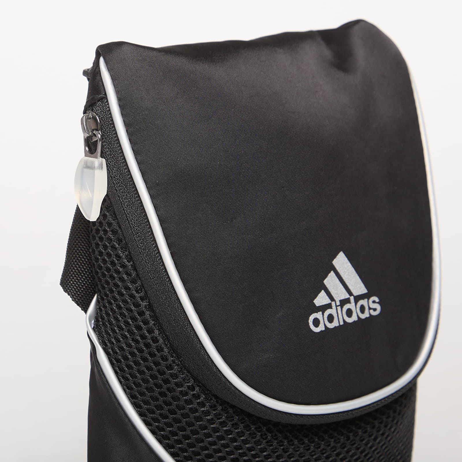 Torbe za čez ramo adidas Small Item Bag Black